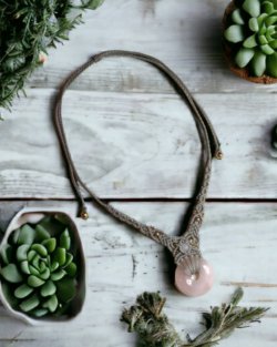 Collier micro-macramé "Ayanna"