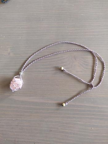 collier filet pierres interchangeables parme